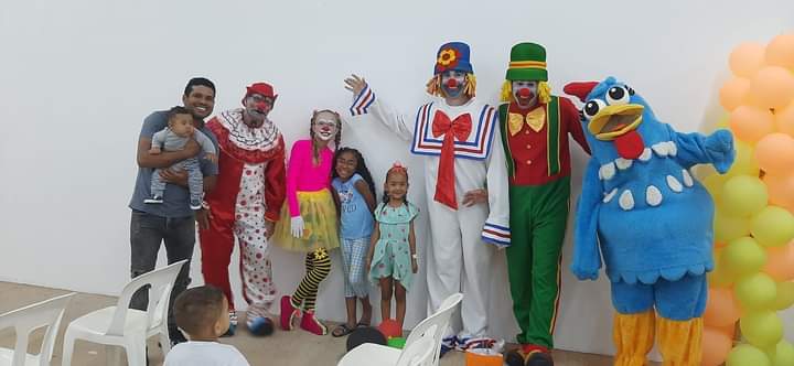 Foto 5 de 9 — Centenas de crianças participam de festa de graça Araraquara; 'alegria tomou conta'
